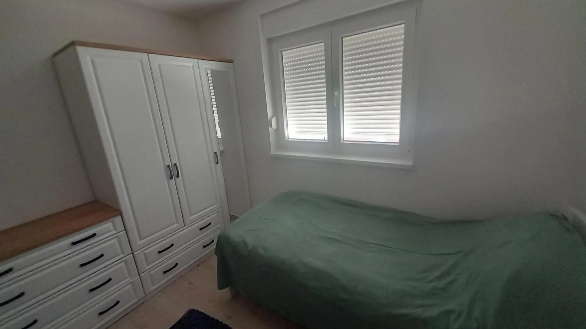 Appartamento Apartman Dina Peroj